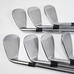 Mizuno JPX 921 Forged Irons / 4-PW / Stiff Flex Dynamic Gold 105 Shafts - Image 3