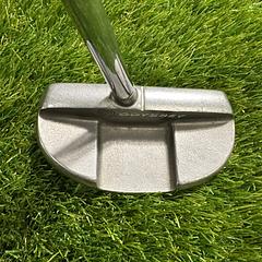 Odyssey Dual Force 2 31" Putter - Image 3