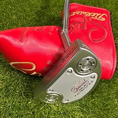 Scotty Cameron Special Select Flowback 5.5 34" Putter - Image 1