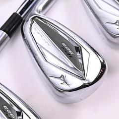 Mizuno JPX 923 Hot Metal Irons / 6-PW / Stiff Flex Dynamic Gold 105 S300 Shafts - Image 1