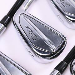 Titleist T200 2023 Irons / 5-PW / Regular Flex Tensei AV Blue AM(2) Shafts - Image 1