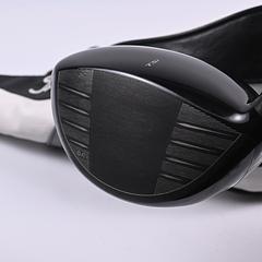 Titleist TSi3 Driver / 10 Degree / Regular Flex Tensei AV Blue 55 Shaft w/ SFW - Image 4