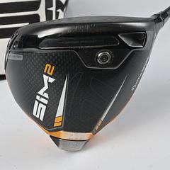 Taylormade SIM2 Driver / 10.5 Degree / Stiff Flex Fujikura Ventus Blue 5 Shaft - Image 2