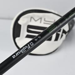 Taylormade SIM2 Driver / 10.5 Degree / Stiff Flex Fujikura Ventus Blue 5 Shaft - Image 6