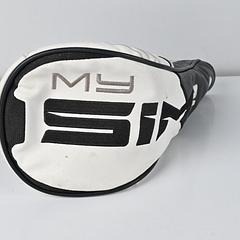 Taylormade SIM2 Driver / 10.5 Degree / Stiff Flex Fujikura Ventus Blue 5 Shaft - Image 9