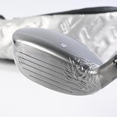 Taylormade Qi35 #4 Hybrid / 22 Degree / Stiff Flex Fujikura Ventus Blue 7 Shaft - Image 4