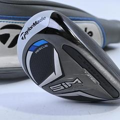 Taylormade SIM Max #4 Hybrid / 22 Degree / Stiff Flex Fujikura Ventus Blue 7 - Image 1