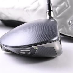Taylormade Qi35 LS Driver / 9 Degree / Regular Flex Vanquish 4 Shaft - Image 3