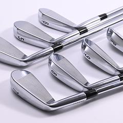 Srixon ZX5 Irons / 4-PW / Stiff Flex True Temper Elevate Tour Shafts - Image 4