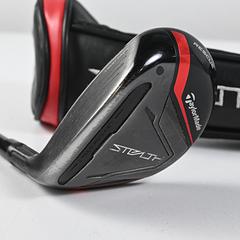 Left Hand Taylormade Stealth #4 Hybrid / 22 Degree / Regular Flex Ventus Red 6 - Image 1