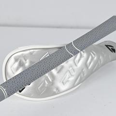 Ladies Taylormade Qi35 Max Lite #4 Hybrid / 23 Degree / Ladies Flex Airspeeder - Image 8