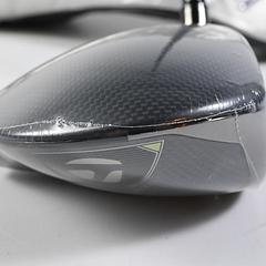 Taylormade Qi35 LS Driver / 8 Degree / Stiff Flex Fujikura Ventus Blue 5 Shaft - Image 3