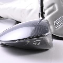Taylormade Qi35 Driver / 10.5 Degree / Regular Flex Fujikura Ventus Blue '25 5 - Image 3