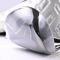 Taylormade Qi35 Max Lite Driver / 10.5 Degree / Regular Flex Vanquish Blue 4 Shaft - Image 1