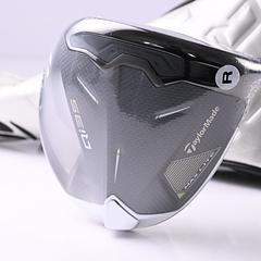 Taylormade Qi35 Max Lite Driver / 10.5 Degree / Regular Flex Vanquish Blue 4 Shaft - Image 2
