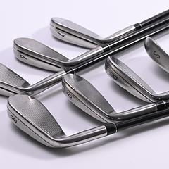 Taylormade M4 Irons / 5-PW+SW / Regular Flex Fujikura Atmos Red 6 Shafts - Image 4