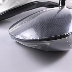Taylormade Qi35 LS Driver / 9 Degree / Stiff Flex Kai'li Blue CB Dark Wave 60 - Image 3