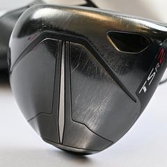 Titleist TSR2 Driver / 10 Degree / Regular Flex Tensei AV Series Blue 55 Shaft - Image 2
