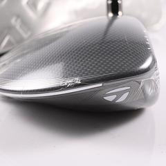 Taylormade Qi35 Max Lite Driver / 10.5 Degree / Regular Flex Mitsubishi Vanquish - Image 3