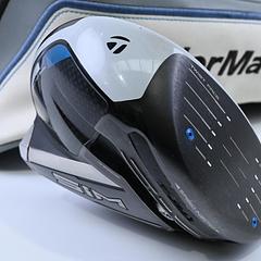 Taylormade SIM Driver / 9 Degree / Stiff Flex UST ProForce V2 7 Shaft - Image 1