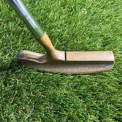 Titleist Bullseye 34" Putter - Image 2
