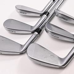Wilson Staff Model Blade 2026 Irons / 5-PW / Stiff Flex Dynamic Gold Mid 115 - Image 4