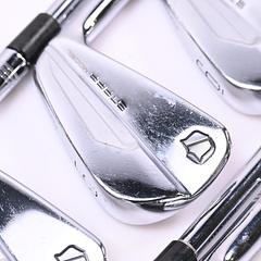 Wilson Staff Model Blade 2024 Irons / 4-PW / X-Flex Project X Shafts - Image 1