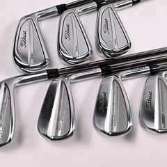 Titleist T200/T150 2023 Irons / 5-PW+48° / Regular Flex UST Recoil 65 Shafts - Image 2