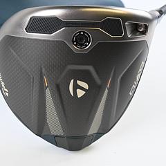 Taylormade Qi4D Max Lite Driver / 12 Degree / Stiff Flex REAX 50 Shaft - Image 2