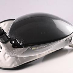 Taylormade Qi35 LS Driver / 10.5 Degree / Stiff Flex Kai'Li Dark Waves Blue CB - Image 4