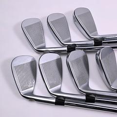 Ping i530 Irons / 5-PW+GW / Black Dot / Stiff Flex Ping AWT 3.0 Shafts - Image 3