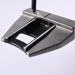 Scotty Cameron Futura 5.5M 2017 Putter / 34 Inch - Image 5