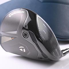 Taylormade Qi4D Driver / 10.5 Degree / Senior Flex Taylormade Reax Blue 50 Shaft - Image 1