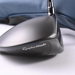 Taylormade Qi4D Driver / 10.5 Degree / Senior Flex Taylormade Reax Blue 50 Shaft - Image 3