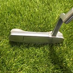 Cobra 35" Putter - Image 2
