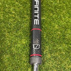 Wilson Infinite Grant Park 34" Putter - Image 4