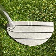 Cobra Bobby Grace The Iceman HSM 35.5" Putter - Image 3
