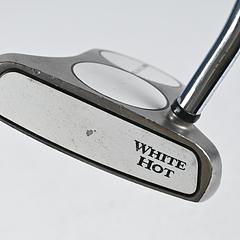 Odyssey White Hot 2-Ball Putter / 34 Inch - Image 2