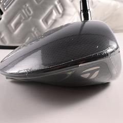 Taylormade Qi35 Driver / 9 Degree / Regular Flex Fujikura Air Speeder 50 Shaft - Image 3