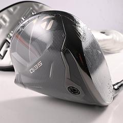 Taylormade Qi35 Driver / 10.5 Degree / Regular Flex Fujikura Ventus Blue 5 - Image 1