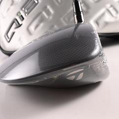 Taylormade Qi35 Driver / 10.5 Degree / Regular Flex Fujikura Ventus Blue 5 - Image 3