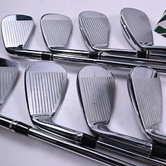 Wilson D9 Forged Irons / 4-PW+GW / Uniflex KBS MAX Ultralite Shafts - Image 3