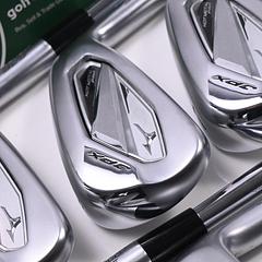 Mizuno JPX 925 Hot Metal Pro Irons / 5-PW / Regular Flex Dynamic Gold R300 105 - Image 1