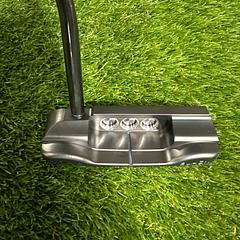 Scotty Cameron Triple Black Catalina 34" Putter - Image 3