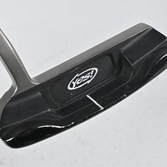 Yes! C-Groove Tracy II Putter / 34 Inch - Image 3
