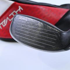 Taylormade Stealth Plus #3 Hybrid / 19.5 Degree / Stiff Flex HZRDUS Smoke Red - Image 4