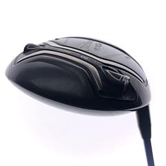 Used TOUR ISSUE Titleist 917 D2 Driver / 8.5 Degrees / Stiff Flex - Image 2