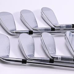 Callaway Elyte Irons / 5-PW+GW / Regular Flex Vector 80 Shafts - Image 3