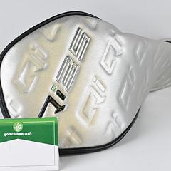 Taylormade Qi35 Driver / 10.5 Degree / Stiff Flex Fujikura Ventus Blue 5 Shaft - Image 9