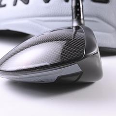 Callaway Quantum Max D Driver / 10.5 Degree / Stiff Flex Denali Frost Silver 60 Shaft - Image 3